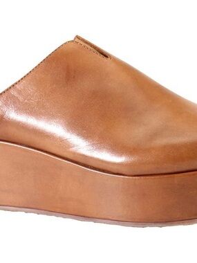 NIB DibaTrue Dreamy Daze Whiskey Leather Slip -On Mules Sz 10
